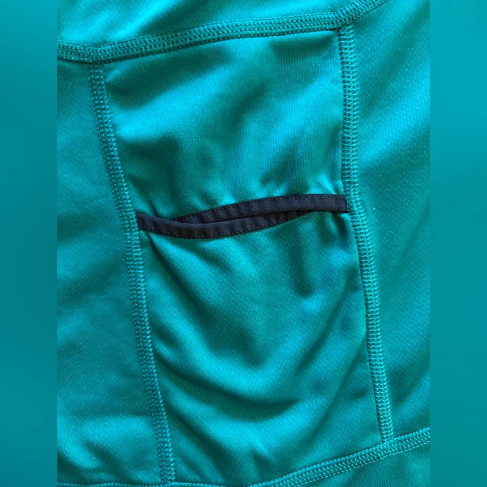 🚨🚨4/$20 Sale!🚨🚨Patagonia Active Zip Front Shirt Size Small - Picture 5 of 6